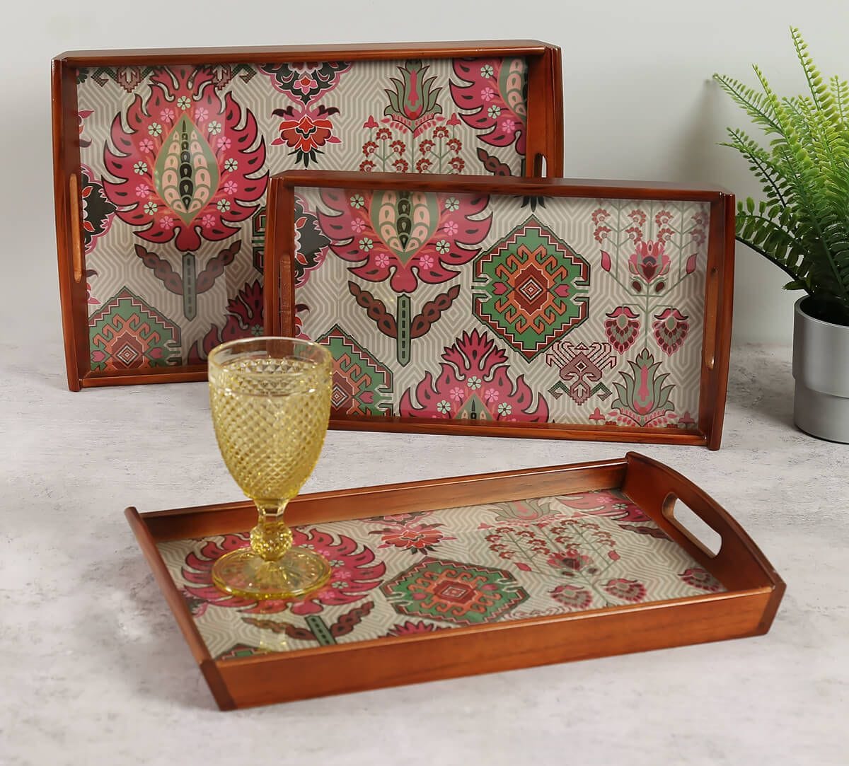 Mystifying Dazzle Trays Set of 3