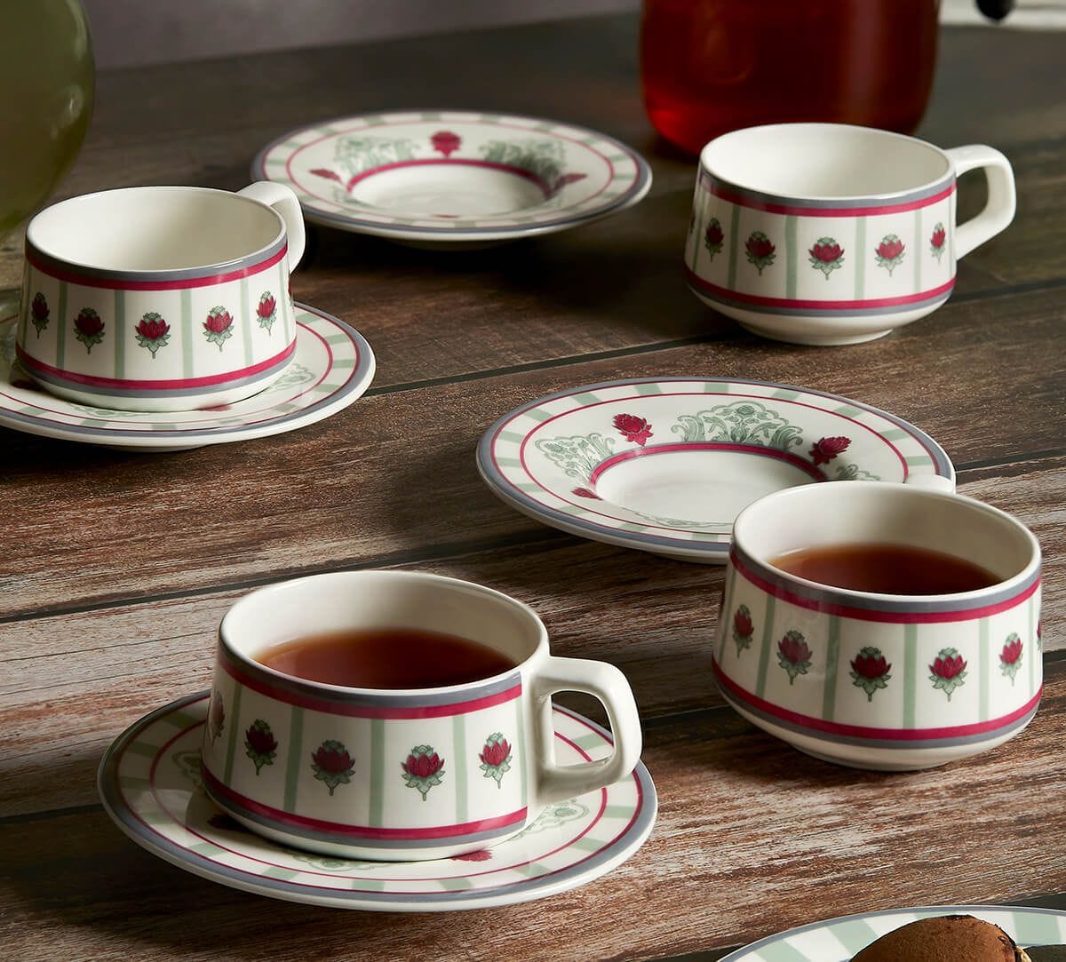 Sage Luxe Cup and Saucers Set of 6