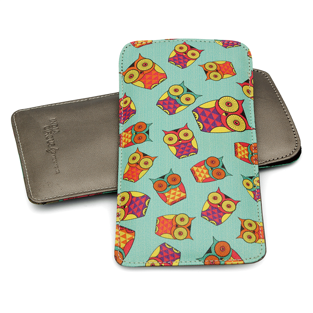 Peeking Owls Spectacle Case