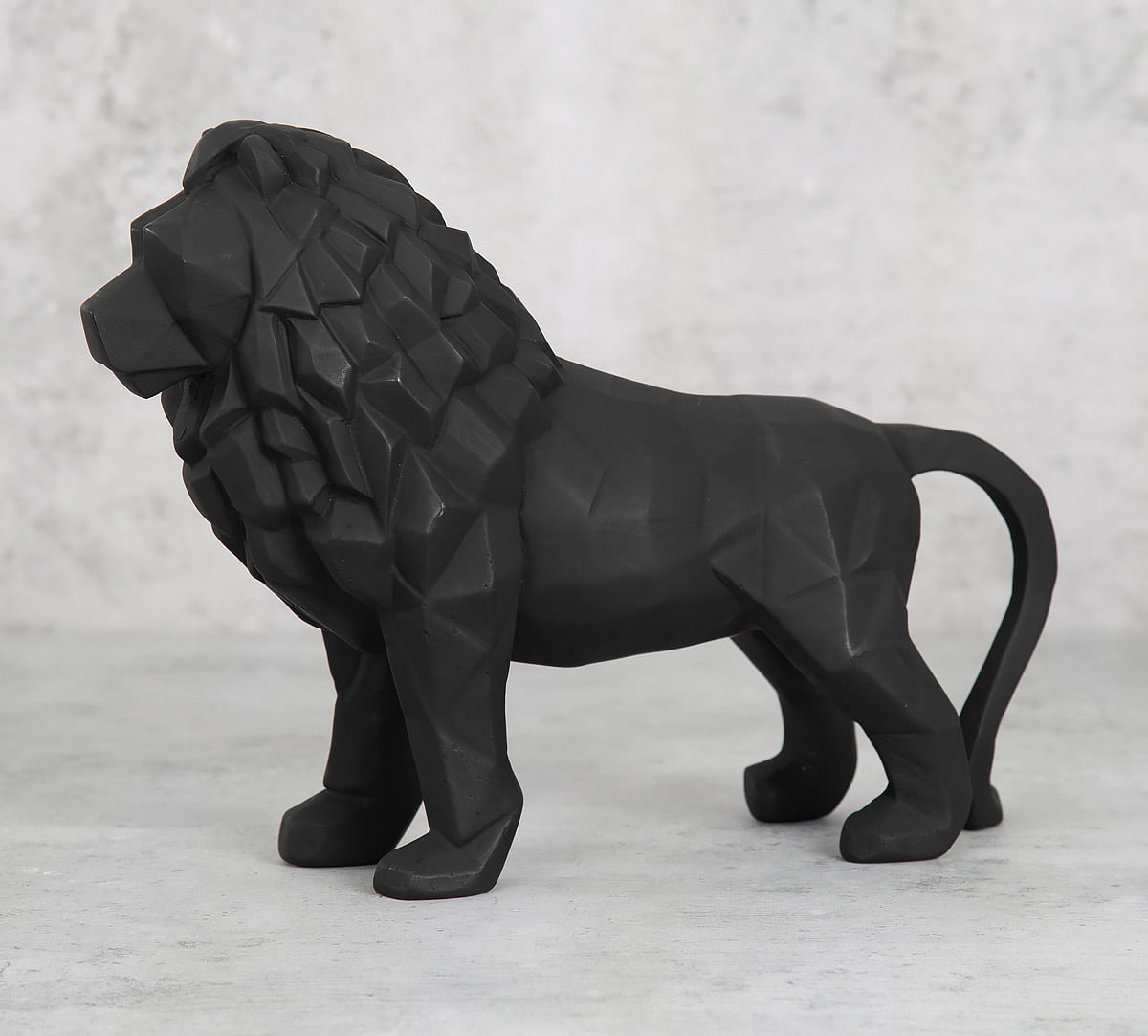 India Circus Black King of Beasts Figurine