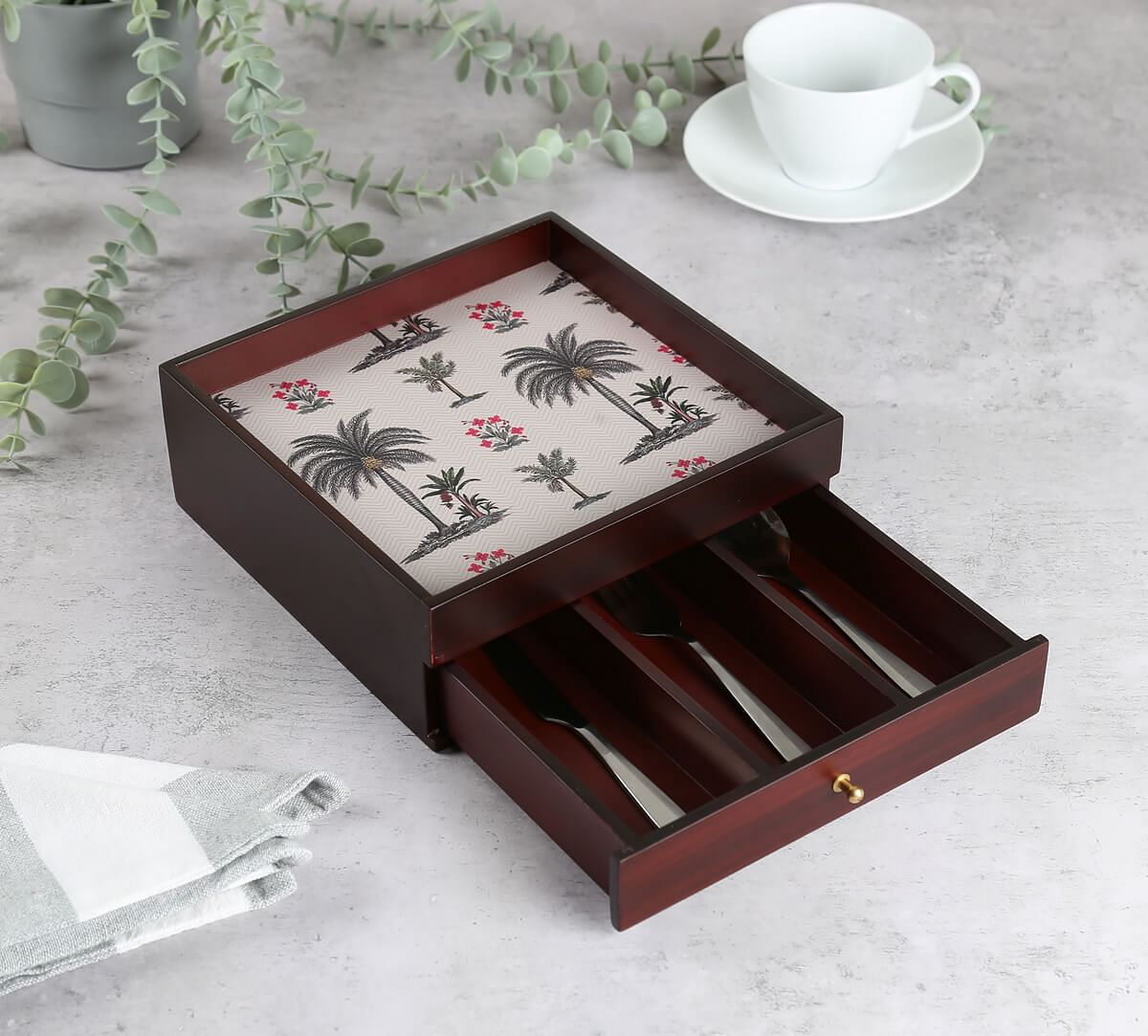 India Circus by Krsnaa Mehta Chevron Palms Cutlery Organizer