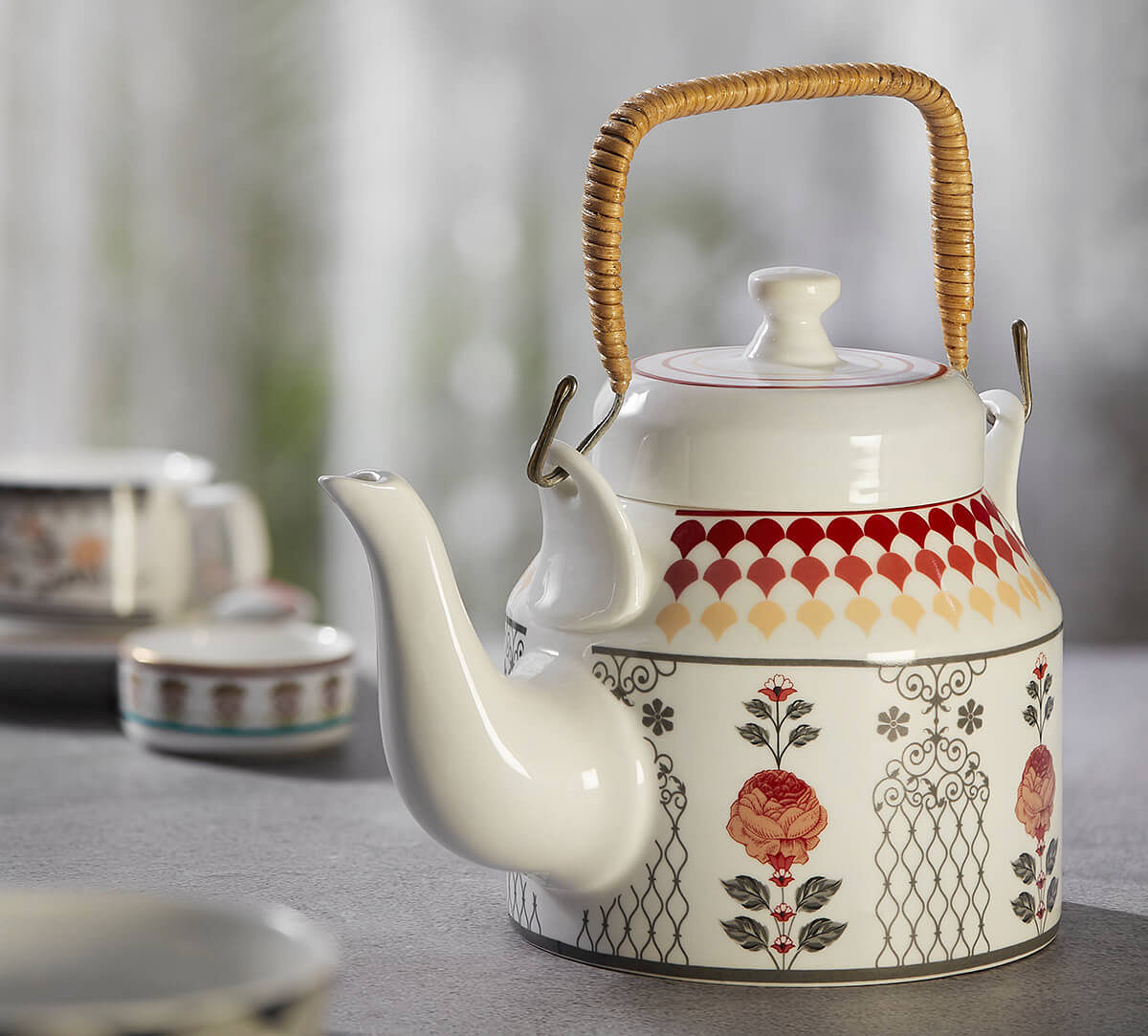 India Circus by Krsnaa Mehta Onyx Elegance Kettle