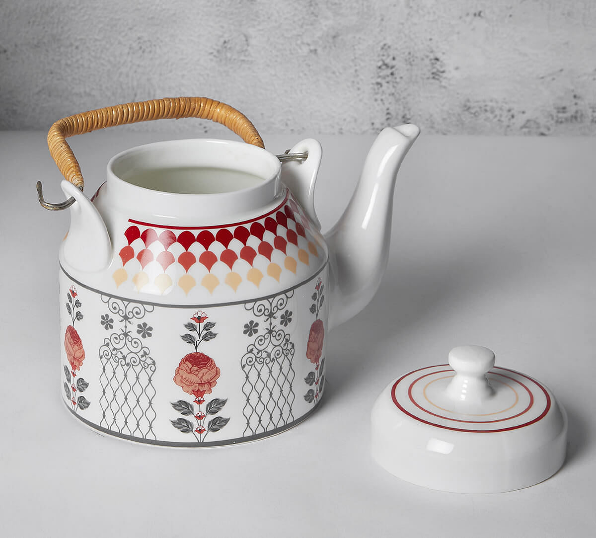 India Circus by Krsnaa Mehta Onyx Elegance Kettle