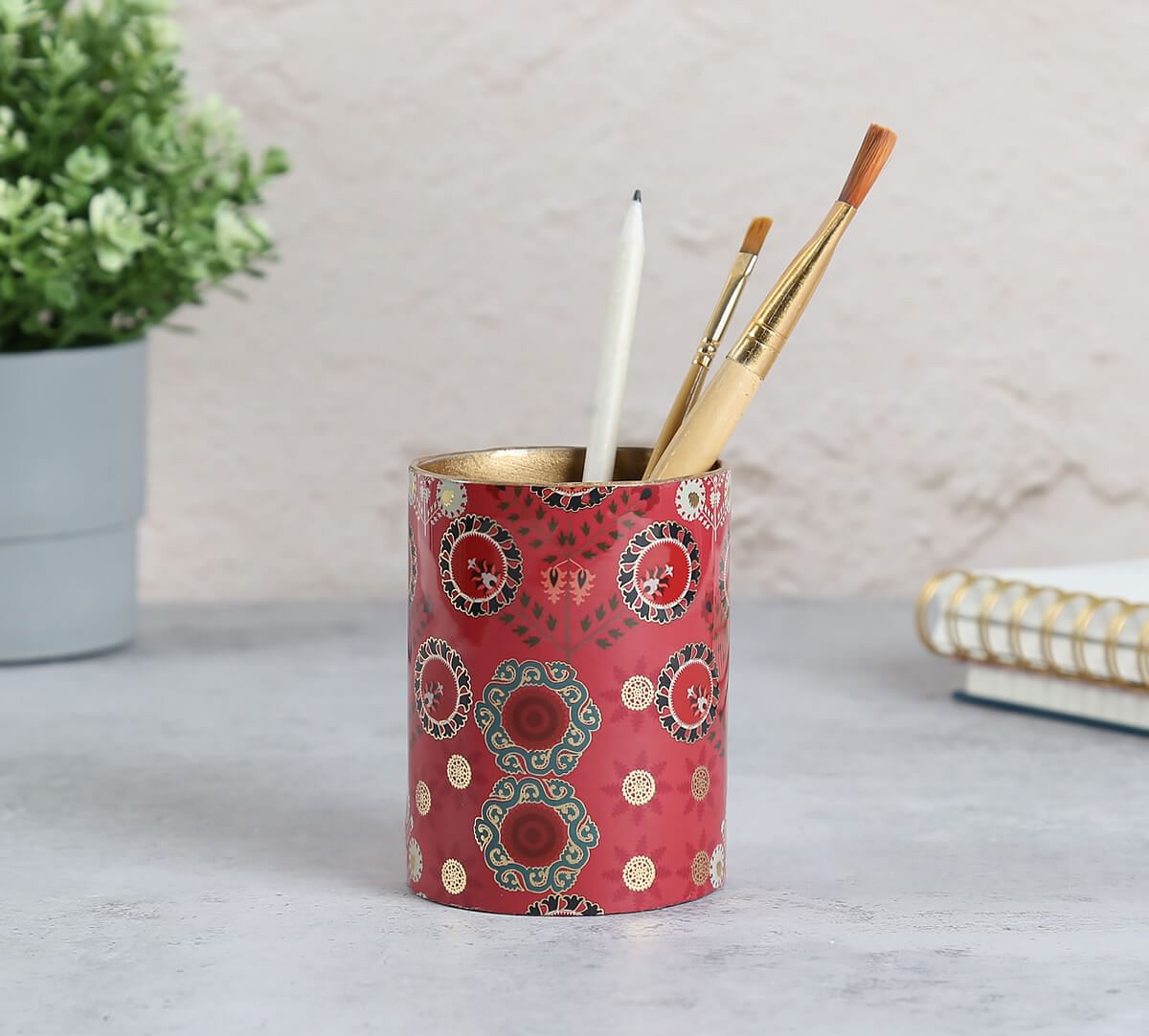 India Circus by Krsnaa Mehta Raceme Rosettes Round Pen Holder
