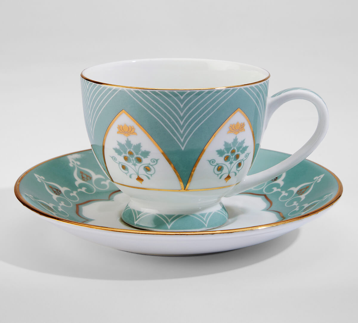 India Circus by Krsnaa Mehta Regal Romance Tea Set