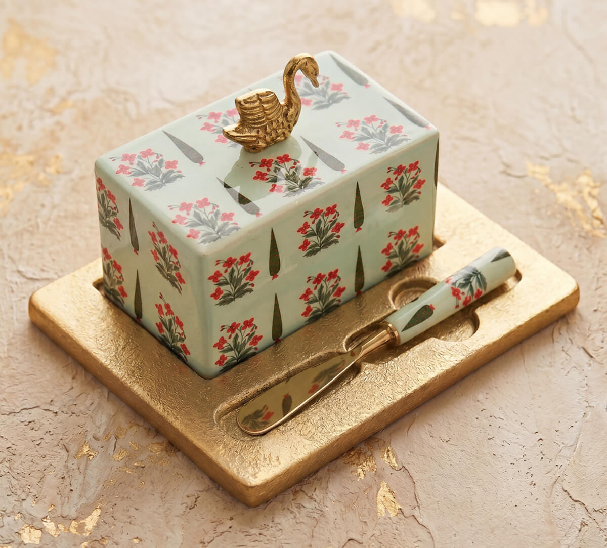 Royal Courtyard Butter Dish with Butter Knife