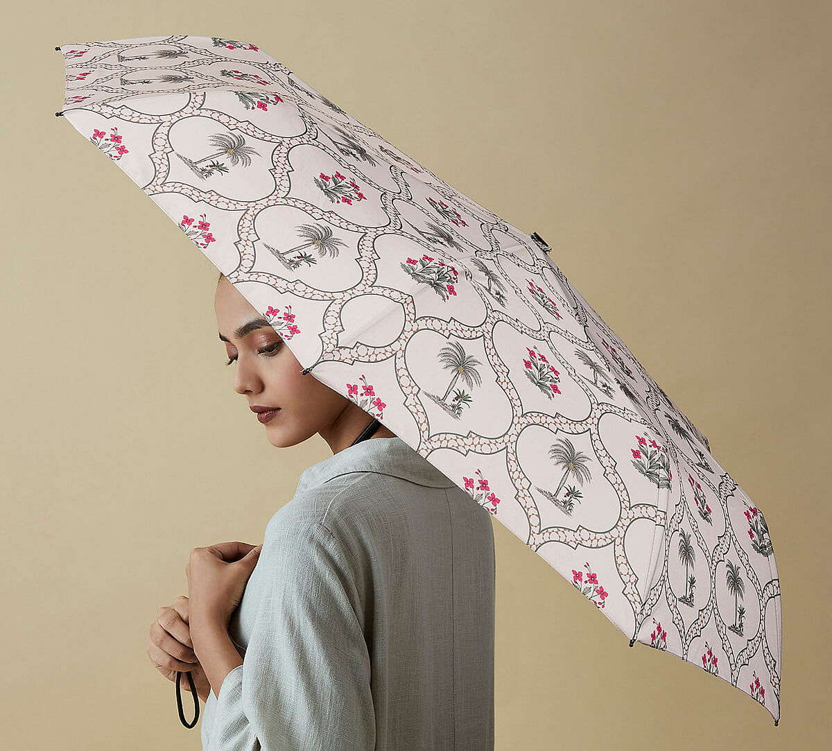 Tropic Tryst 3 Fold Umbrella