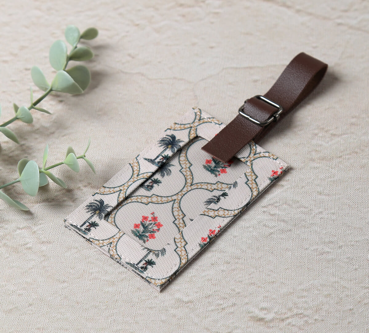 Tropic Tryst Travel Tag