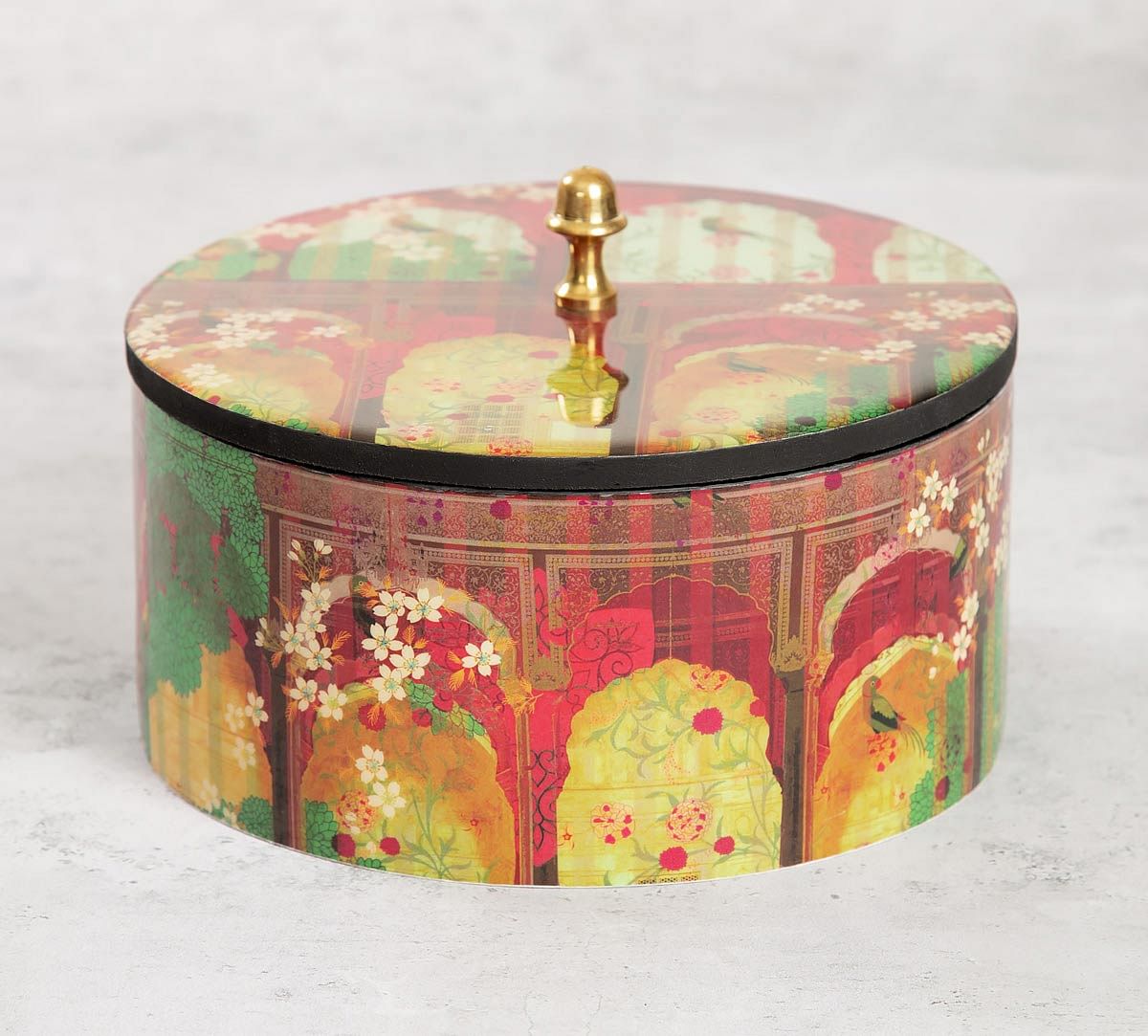 India Circus Capacious Corridor Round Storage Box