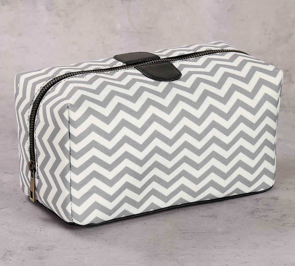 India Circus Chevron Melavo Utility Pouch