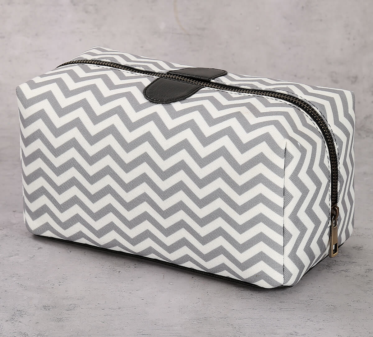 India Circus Chevron Melavo Utility Pouch