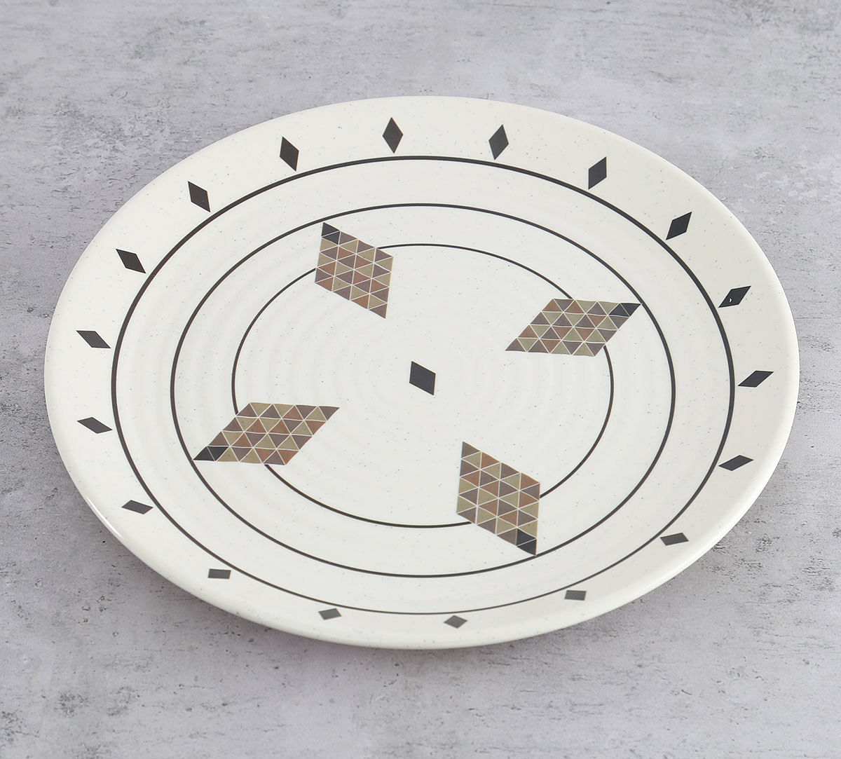 India Circus Diamond Motifs Dinner Plate