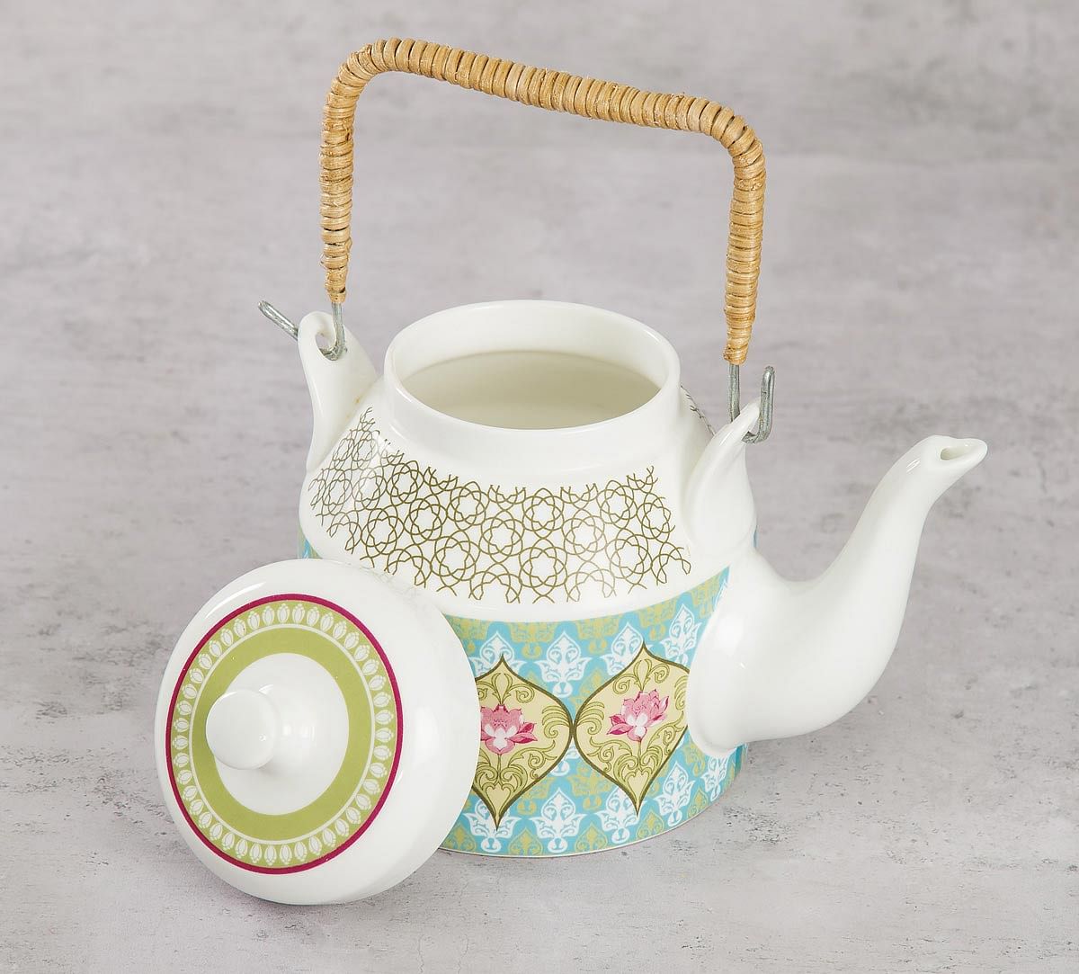 India Circus Floral Illusion Kettle