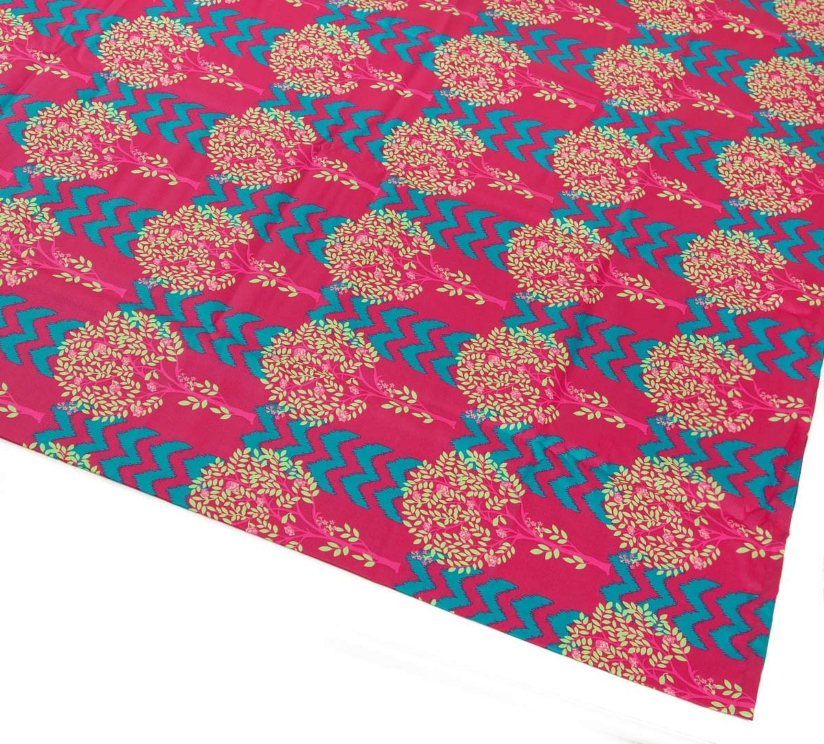 India Circus Flutter Tree Bed Sheet Set