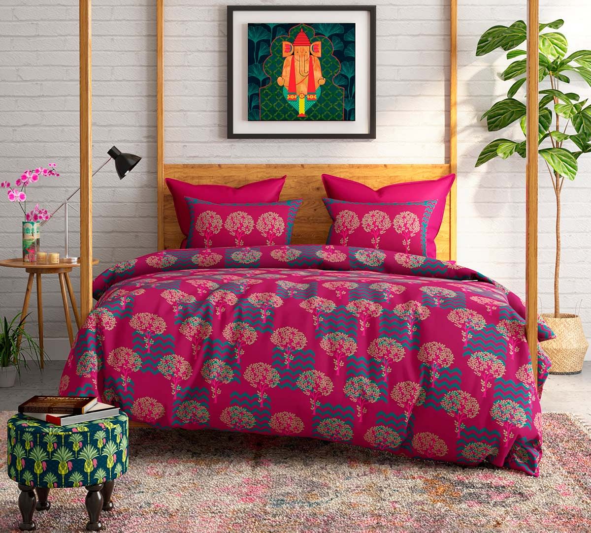 India Circus Flutter Tree Bed Sheet Set