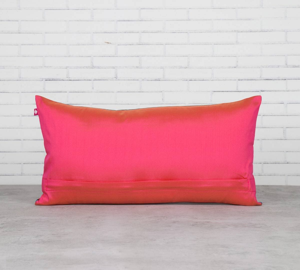 India Circus Fuchsia Fish Romance Blended Taf Silk Cushion Cover