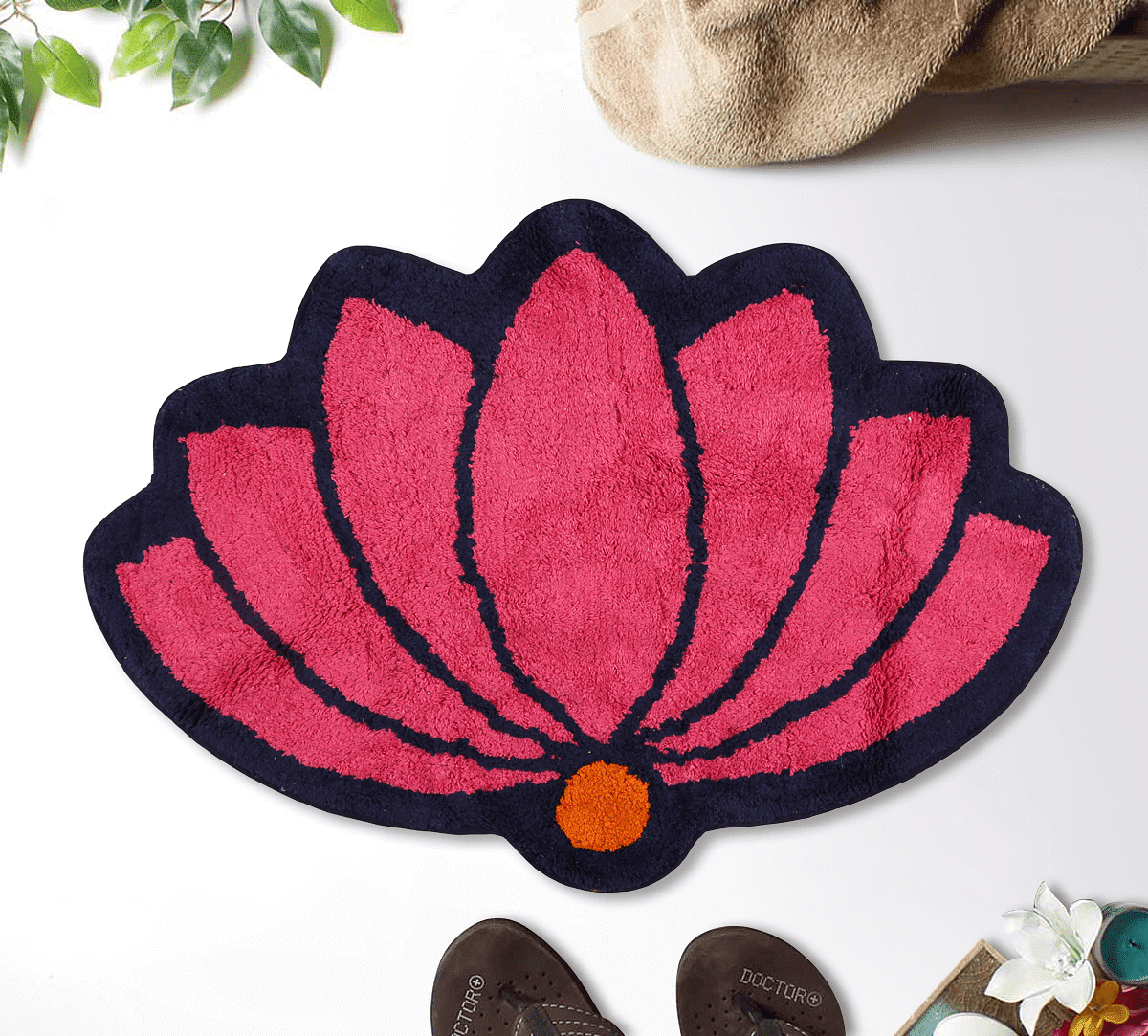 India Circus Lotus C'est La Vie Shape Bath Mat