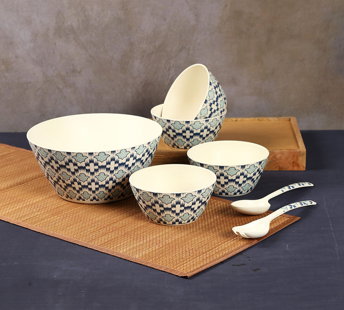 India Circus Organised Ovule Bamboo Salad Bowl Set