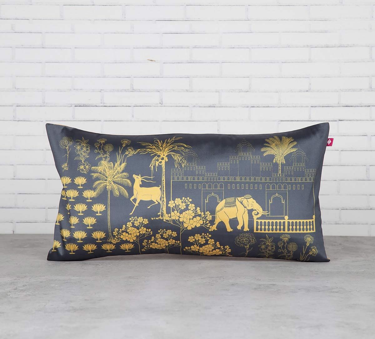 India Circus Palatial Courtyard Blended Taf Silk Cushion Cover