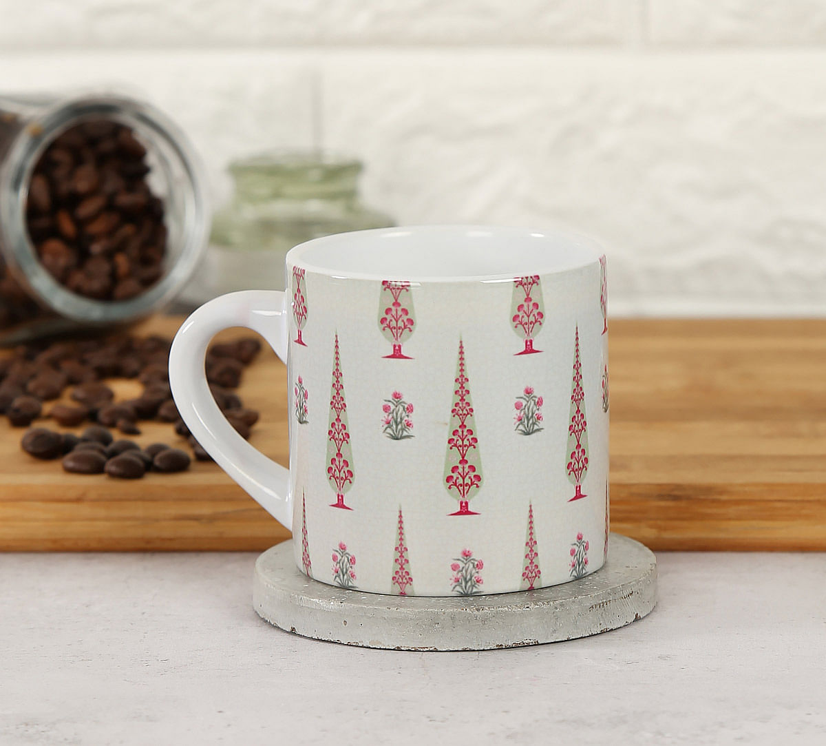 India Circus Poppy Conifer Beige Espresso Mug