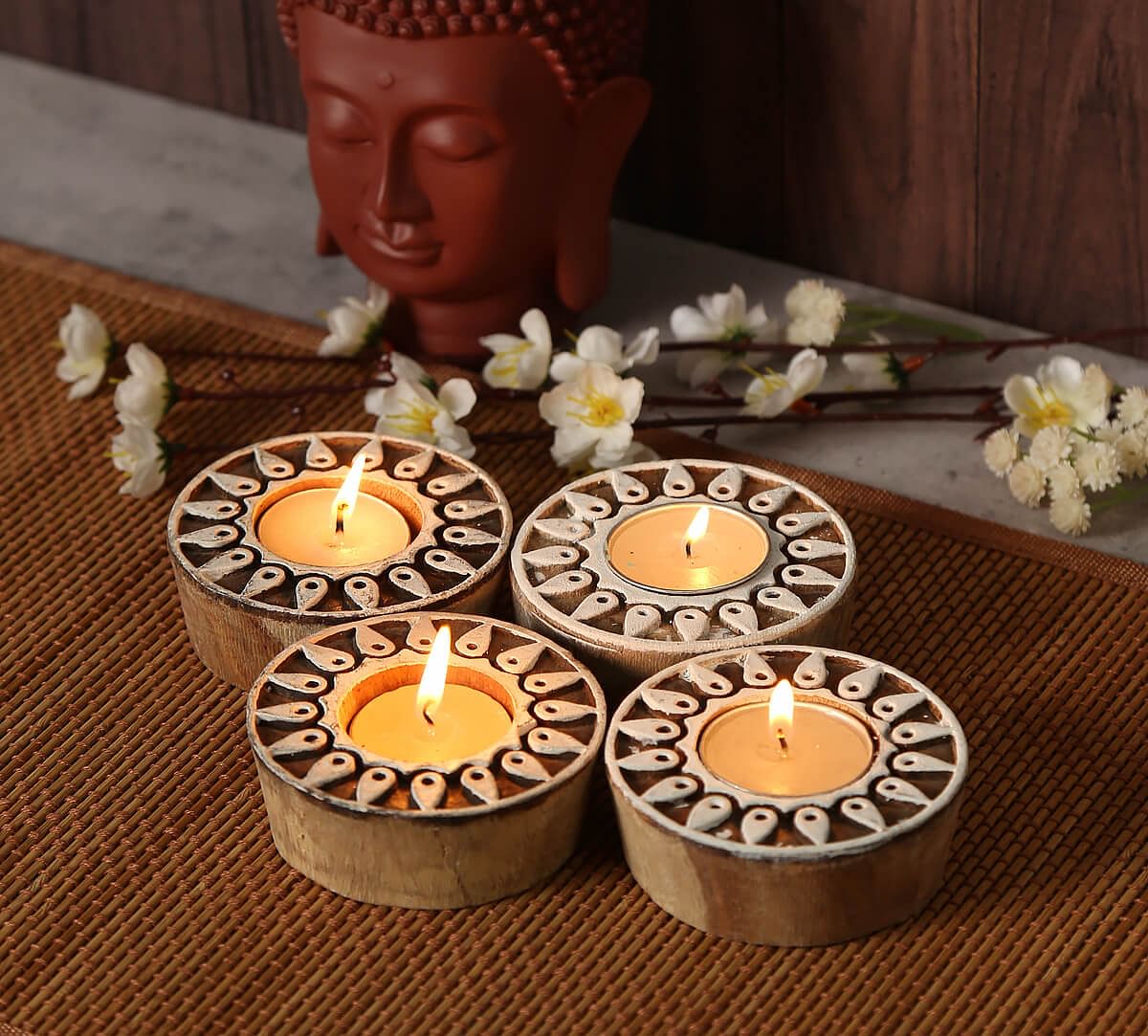 India Circus Round Shaped Wooden Engraved Tea Light Holder Set of 4