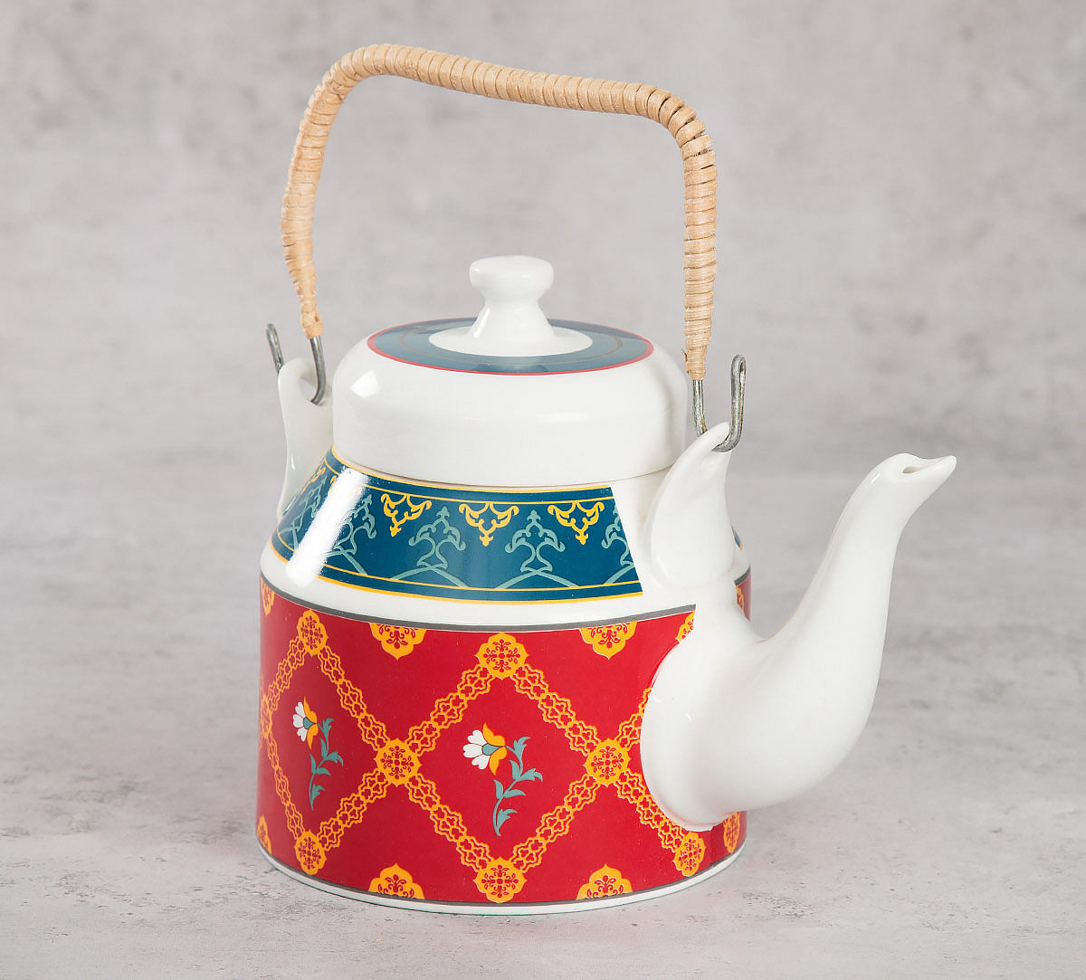 India Circus Swirling Safari Kettle