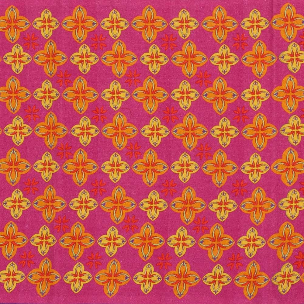 Maze of Melange Table Runner