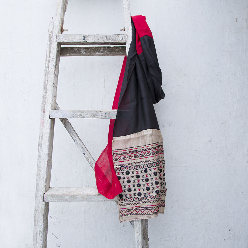 Red Black Embroidered Silk Stole